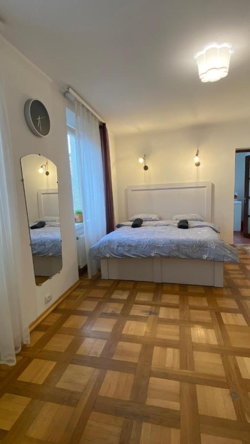 Gavrishkevicha Apartments 리비프 외부 사진